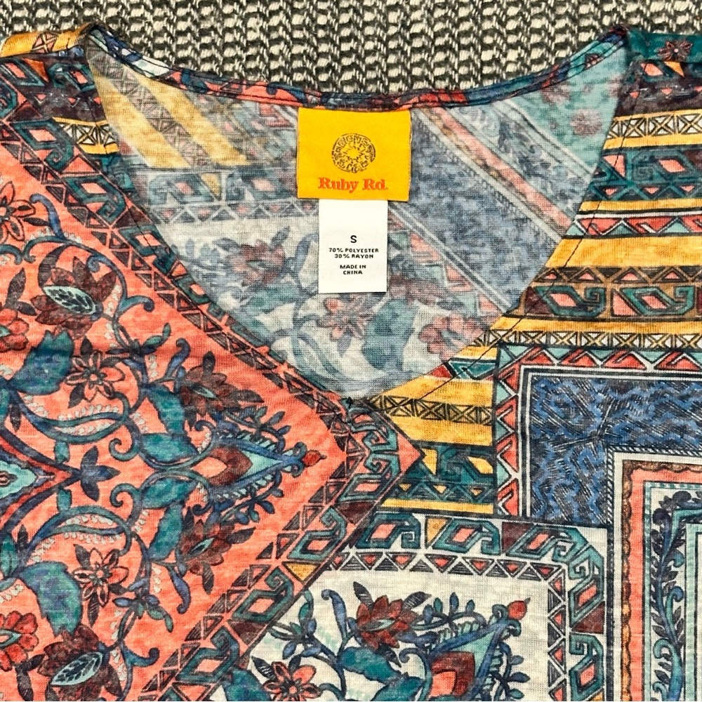 Ruby Rd. Multicolor Geometric Blouse - Picture 2 of 6